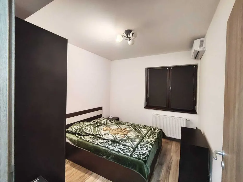 Apartament 2 camere zona Tractorul-Coresi,mobilat,parcare,127500 Euro - foto 3