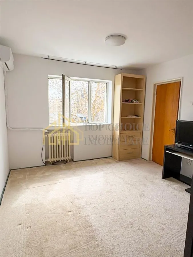 GARSONIERA IEFTINA SI BUNA - TEIUL DOAMNEI - 4/10 - INVESTITIE - foto 1
