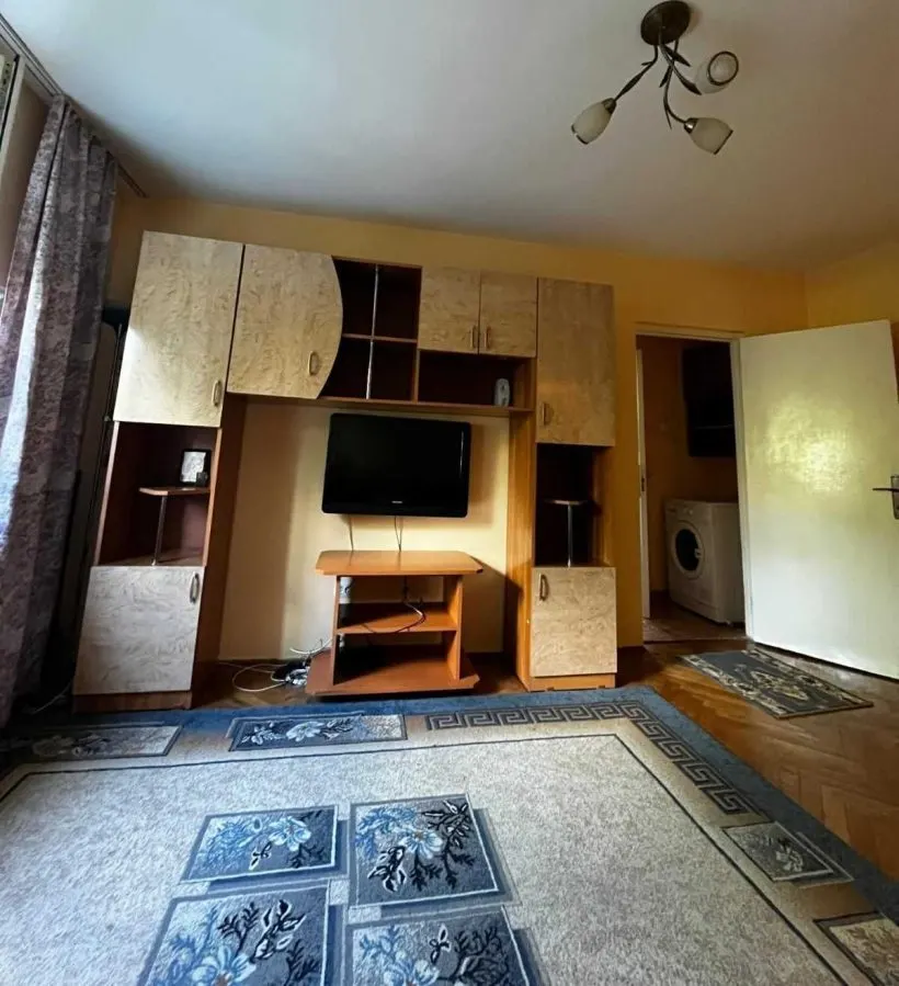 Apartament 2 camere Astra -Orizont,parter,77500 Euro - foto 1