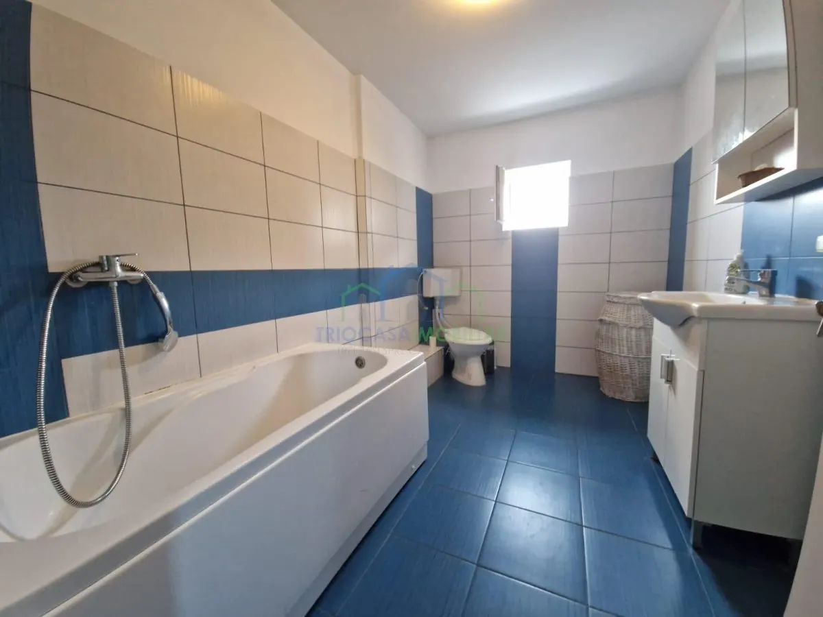 CASA DE VANZARE CRAIOVA,  5 camere ,str. T. Vladimirescu , teren - 200 mp - foto 8