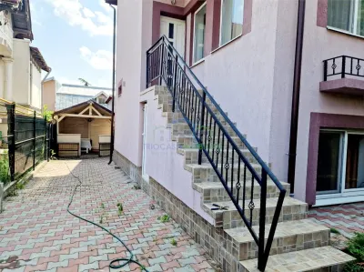 CASA DE VANZARE CRAIOVA,  5 camere ,str. T. Vladimirescu , teren - 200 mp - foto 9