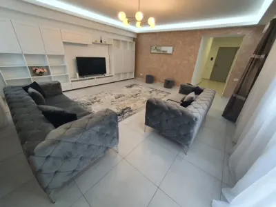 Inchiriere  penthouse de lux, bloc nou, in Ploiesti, zona Albert - foto 1