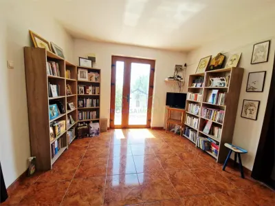 CASA P +E , 5 camere -Cosoveni - foto 8