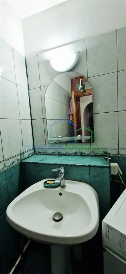 Apartament 4 camere, et. 3 din 4, zona Garii - foto 10