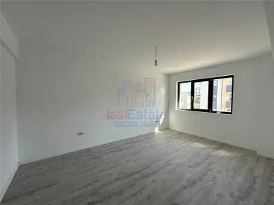 Apartament 1 cam D Hlincea 40mp Loc de parcare Credit Cash - foto 1