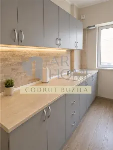 Apartament 2 camere, modern, renovat, ultracentral Ploiesti - foto 2