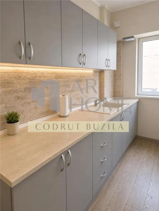 Apartament 2 camere, modern, renovat, ultracentral Ploiesti - foto 2