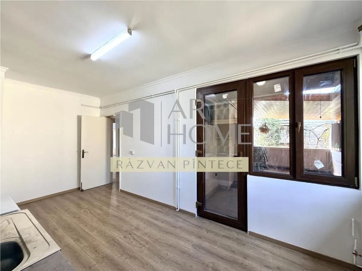 Spatiu birouri 4 camere, 130 mp, Centru, Ploiesti - foto 17