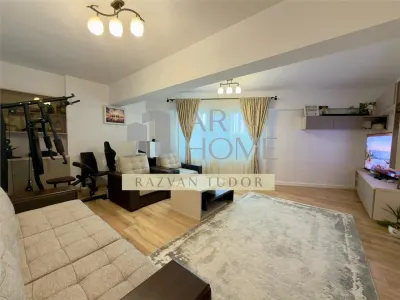 Apartament 4 camere de lux, loc de parcare , Ploiesti , zona 9mai - foto 3