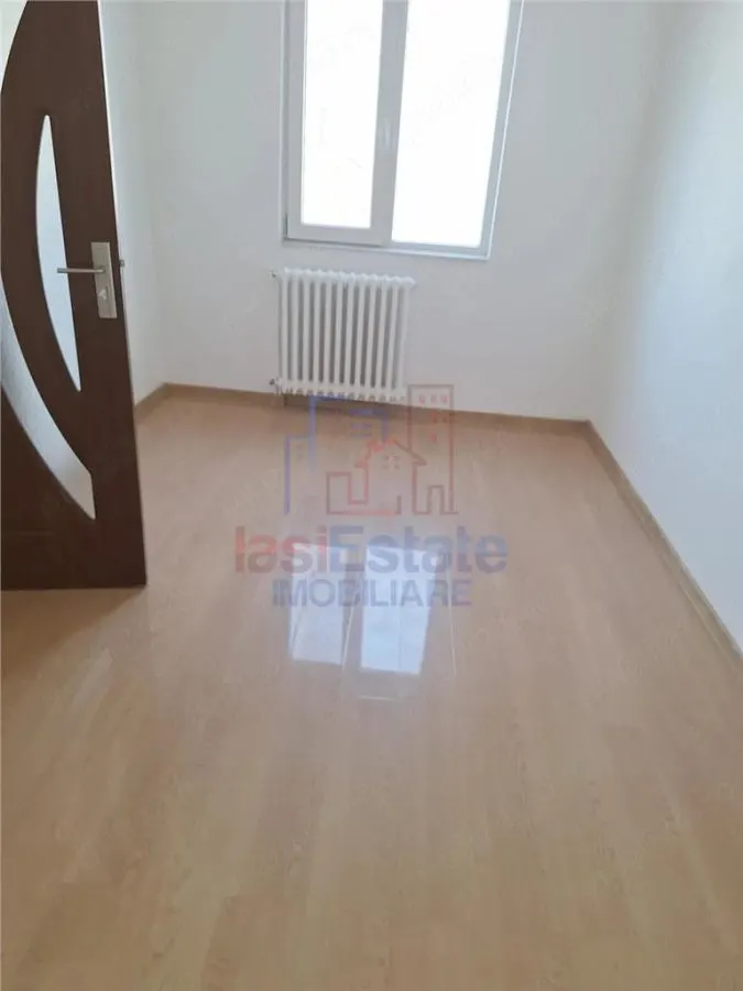 Apartament 3 camere Alexandru cel Bun - foto 2