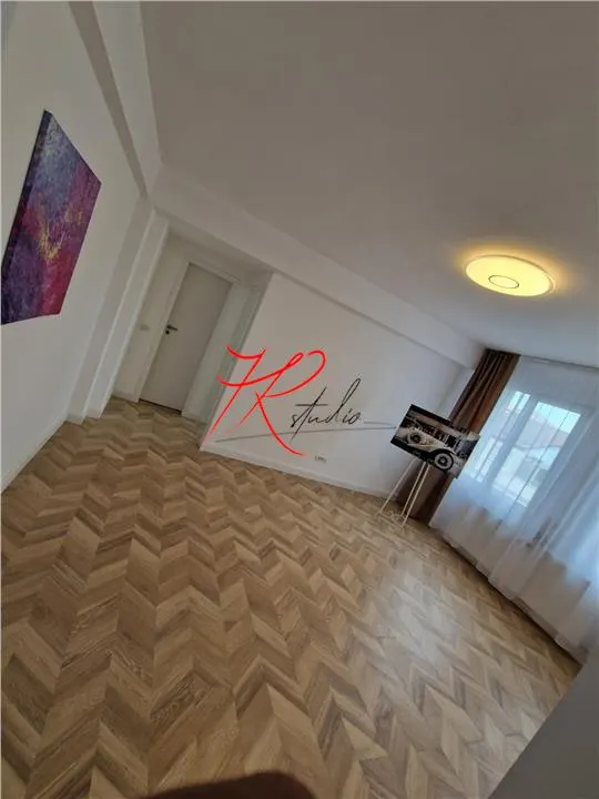 Vanzare apartament 2 camere Kogalniceanu, total renovat - foto 7