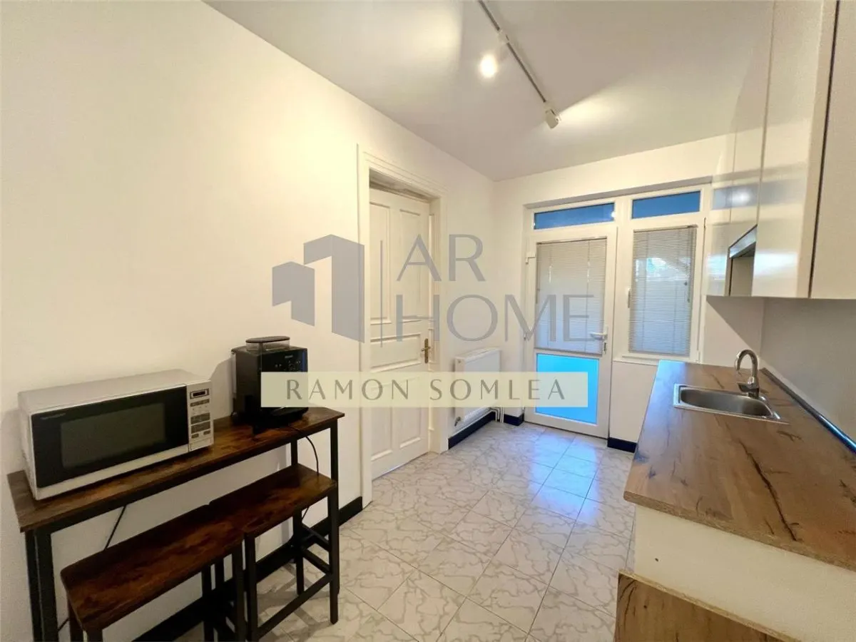 Spatiu birouri 100mp, central, renovat, Ploiesti - foto 13