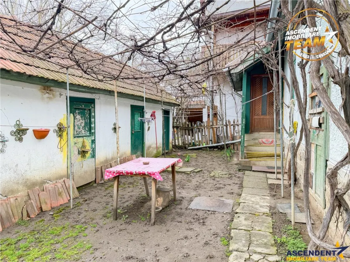 Casa traditionala, cu 709 mp teren intravilan zona apreciabila, Sfantu Gheorghe - foto 20