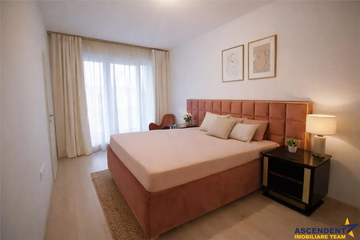 Penthouse Qualis Tractorul Brasov,terasa panoramica,3 balcoane,ales echipat - foto 10