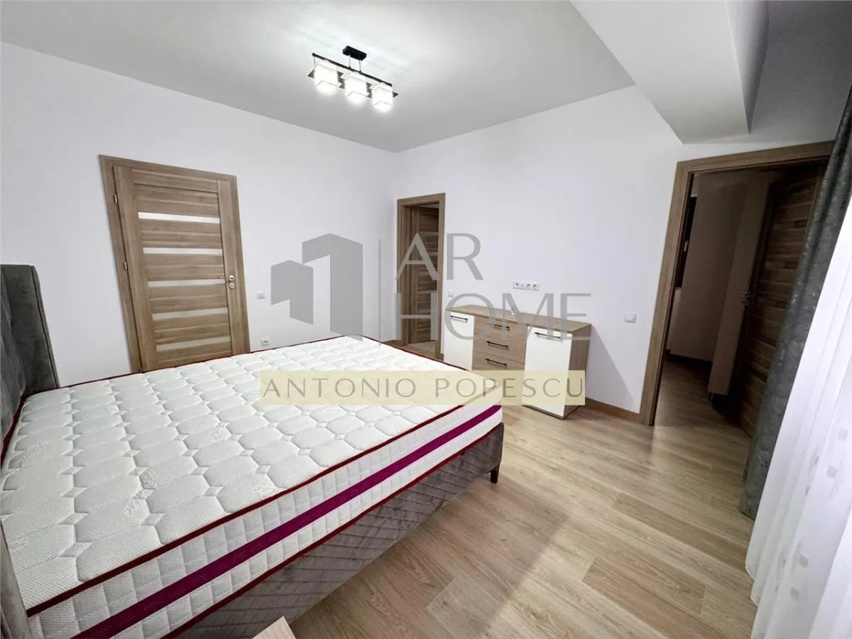 Apartament 3 camere 116 mp, 2 locuri de parcare, Ploiesti, cartier Albert. - foto 11