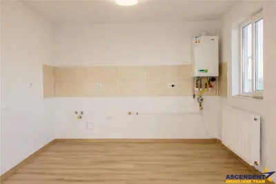 1.200mp teren intravilan cu casa constructie noua, Izvor, Tarlungeni, Brasov - foto 5