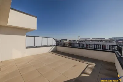 Apartament 2 camere,tip penthouse,mobilat.utilat.2 terase,100mp,Tractorul,Brasov. - foto 12