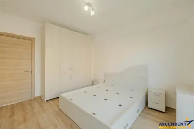 Apartament 2 camere,tip penthouse,mobilat.utilat.2 terase,100mp,Tractorul,Brasov. - foto 16