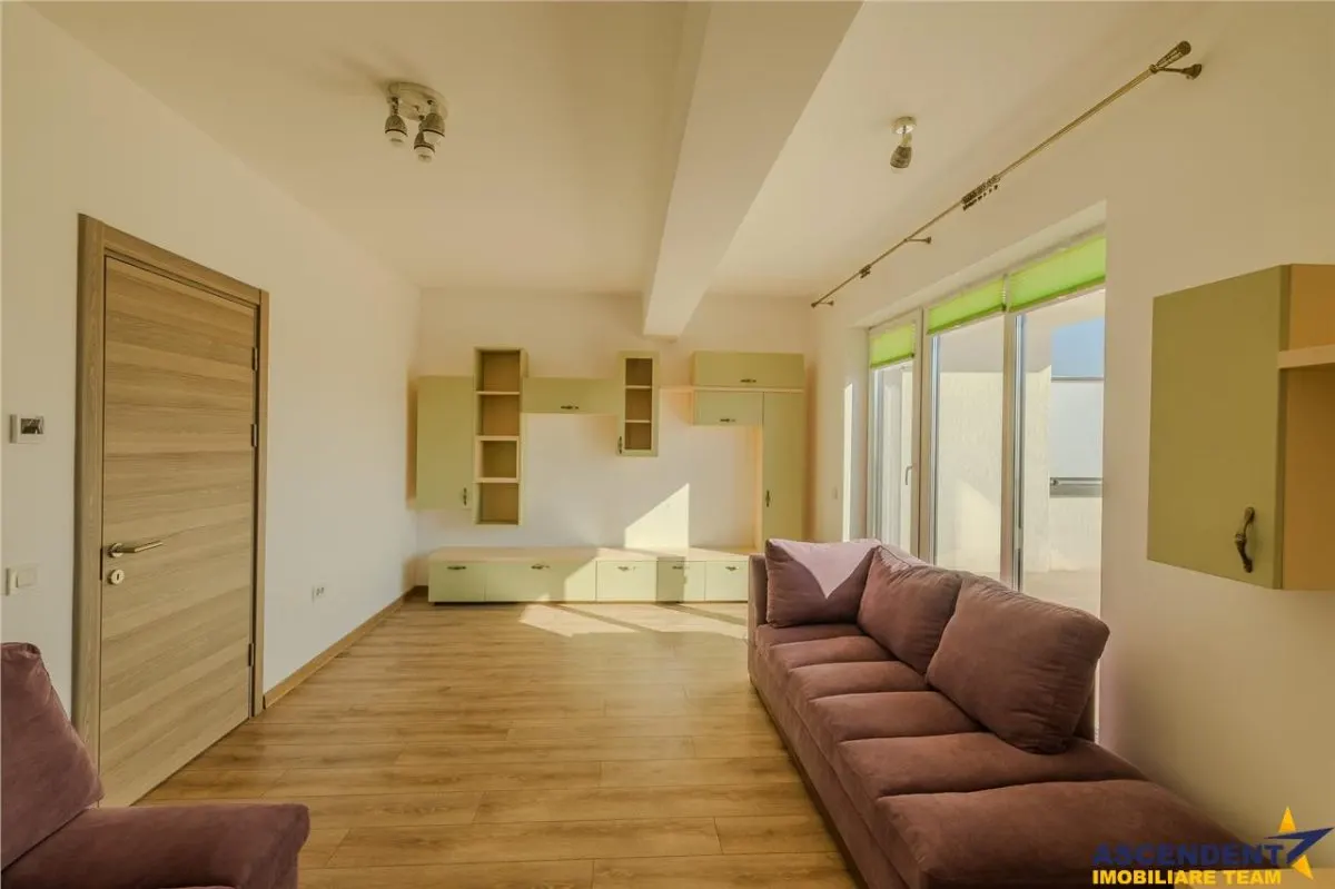 Apartament 2 camere,tip penthouse,mobilat.utilat.2 terase,100mp,Tractorul,Brasov. - foto 24