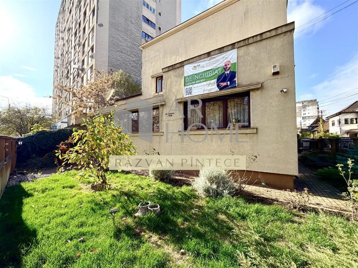 Vila D+P+1E, 11 camere, Bulevard, Ploiesti - foto 1