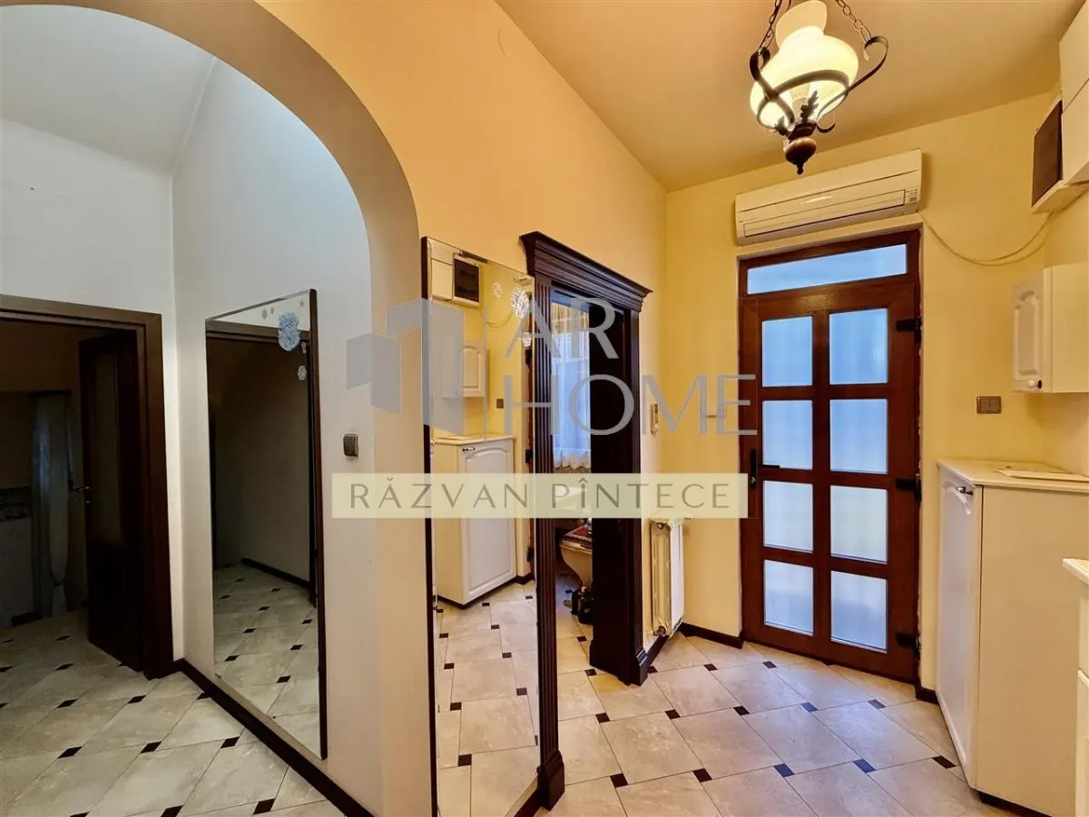 Vila D+P+1E, 11 camere, Bulevard, Ploiesti - foto 13