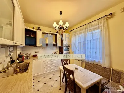 Vila D+P+1E, 11 camere, Bulevard, Ploiesti - foto 15