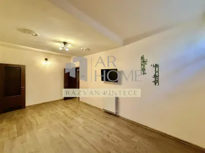 Vila D+P+1E, 11 camere, Bulevard, Ploiesti - foto 18