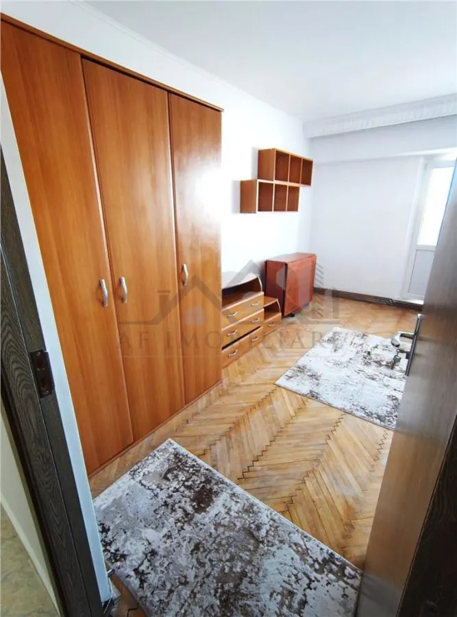 Apartament 1 camera zona CUG Sos. Nicolina - foto 12