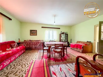 Casa cu farmec rustic + teren privat de 3.315 mp, Borosneul Mic, Covasna - foto 2