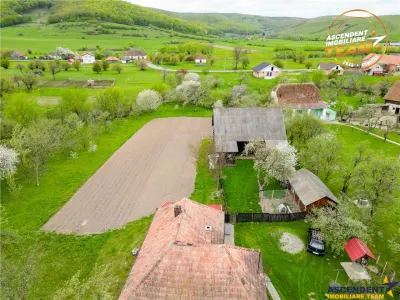 Casa cu farmec rustic + teren privat de 3.315 mp, Borosneul Mic, Covasna - foto 16
