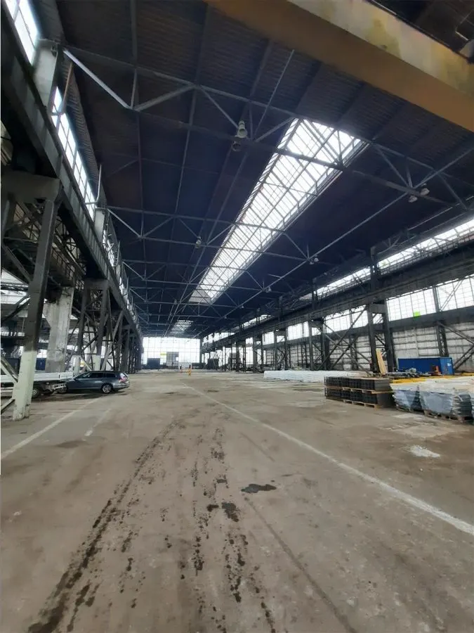 Spatiu Industrial - 10000 mp - Productie - Industrie Grea - foto 1