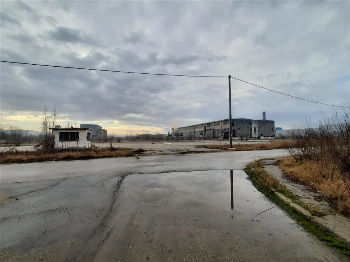 Spatiu Industrial - 10000 mp - Productie - Industrie Grea - foto 9