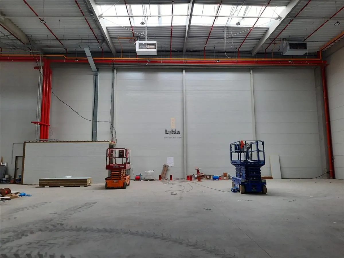 Spatiu Industrial - 900 mp - Logistica - Productie - Depozitare - Distributie - foto 15