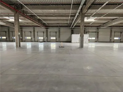 Spatiu Industrial - 5300 mp - Logistica - Productie - Depozitare - Distributie - foto 10