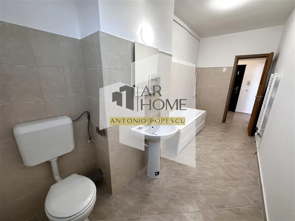 Vanzare apartament 3 camere, bloc 2010, Ploiesti, zona Centrala - foto 19