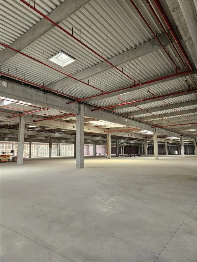 Spatiu Industrial - 4000 mp - Logistica - Productie - Depozitare - Distributie - foto 6