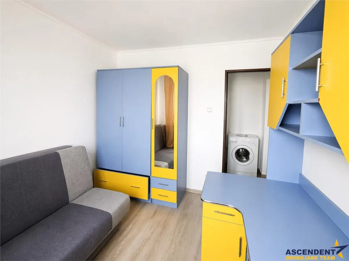 Apartament 2 camere, zona centrala Codlea, mobilat, balcon inchis - foto 10
