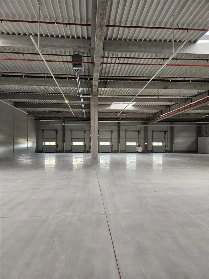 Spatiu Industrial - 1800 mp - Productie - Depozitare - Distributie - foto 8