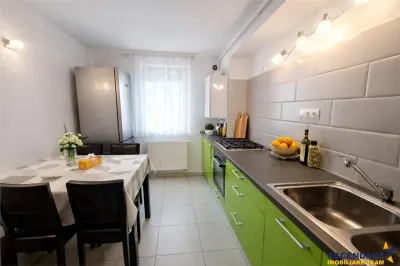 Urban Pentha, Rezidenta Premium, vedere  deschisa,100 mp, 2 bai, garaj, boxa, Tractorul, Brasov - foto 3