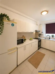Apartament 2 camere, decomandat, etaj1, Bartolomeu, Avantgarden - foto 2