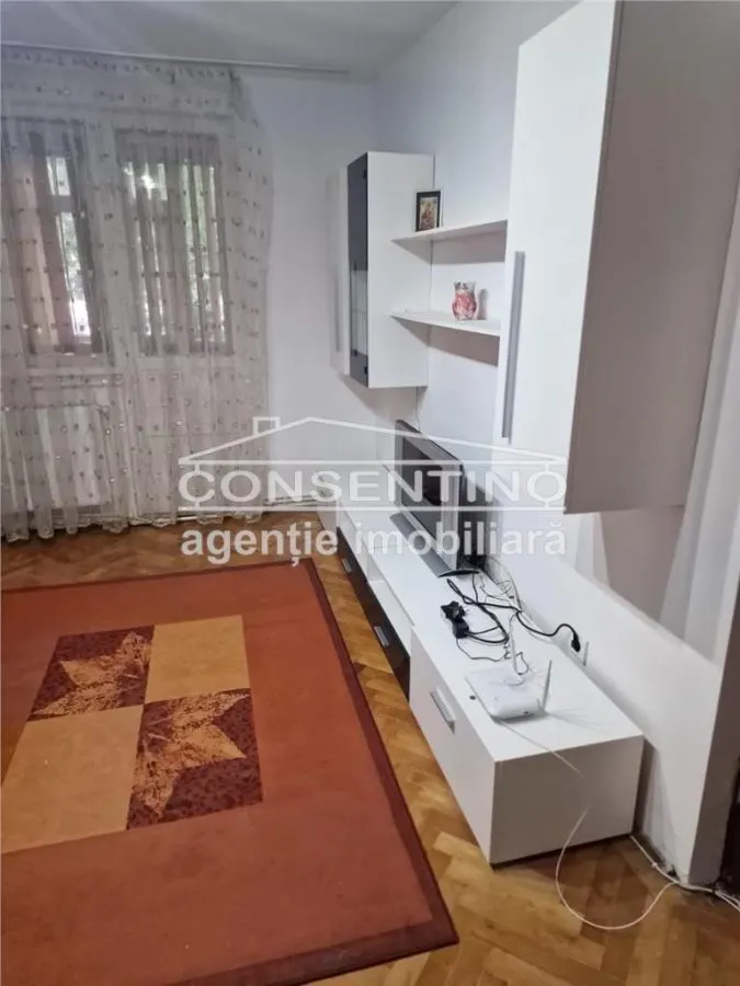 Se inchiriaza imobil cu 2 camere zona Crang-electrica , mobilat si utilat - foto 1