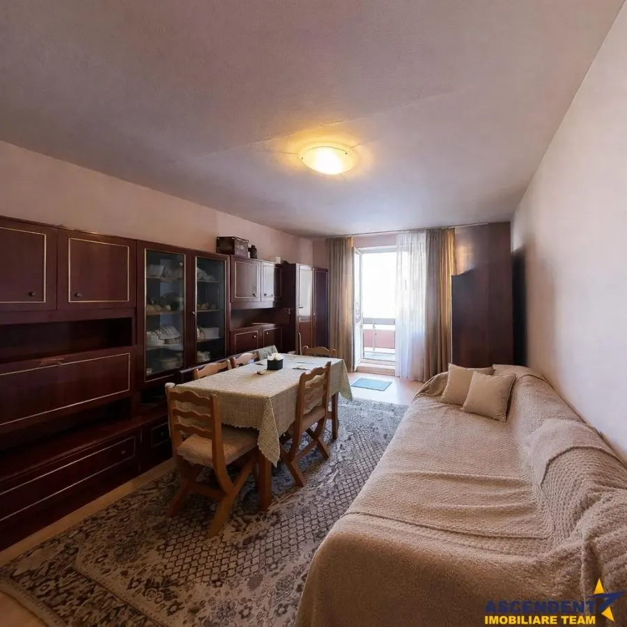 Tur 3D! Apartament 4 camere,2 balcoane,2 bai,zona centrala Acatari, Mures - foto 1