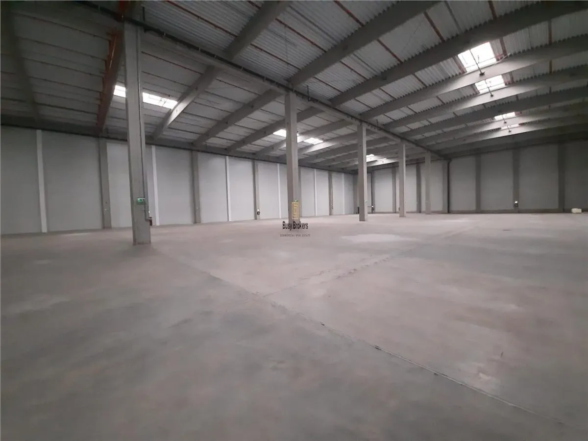 Spatiu Industrial - 2100 mp - Logistica - Productie - Depozitare - Distributie - foto 1
