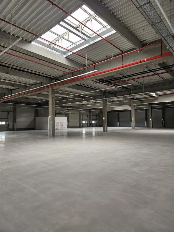Spatiu Industrial - 2500 mp - Productie - Depozitare - Distributie - foto 1