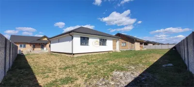 Casa Noua cu 4 camere în Lazuri | Teren 550 mp | Ansamblu rezidențial privat - foto 5