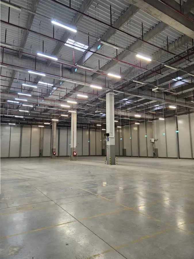 Spatiu Industrial - 3000 mp - Logistica - Productie - Depozitare - foto 1