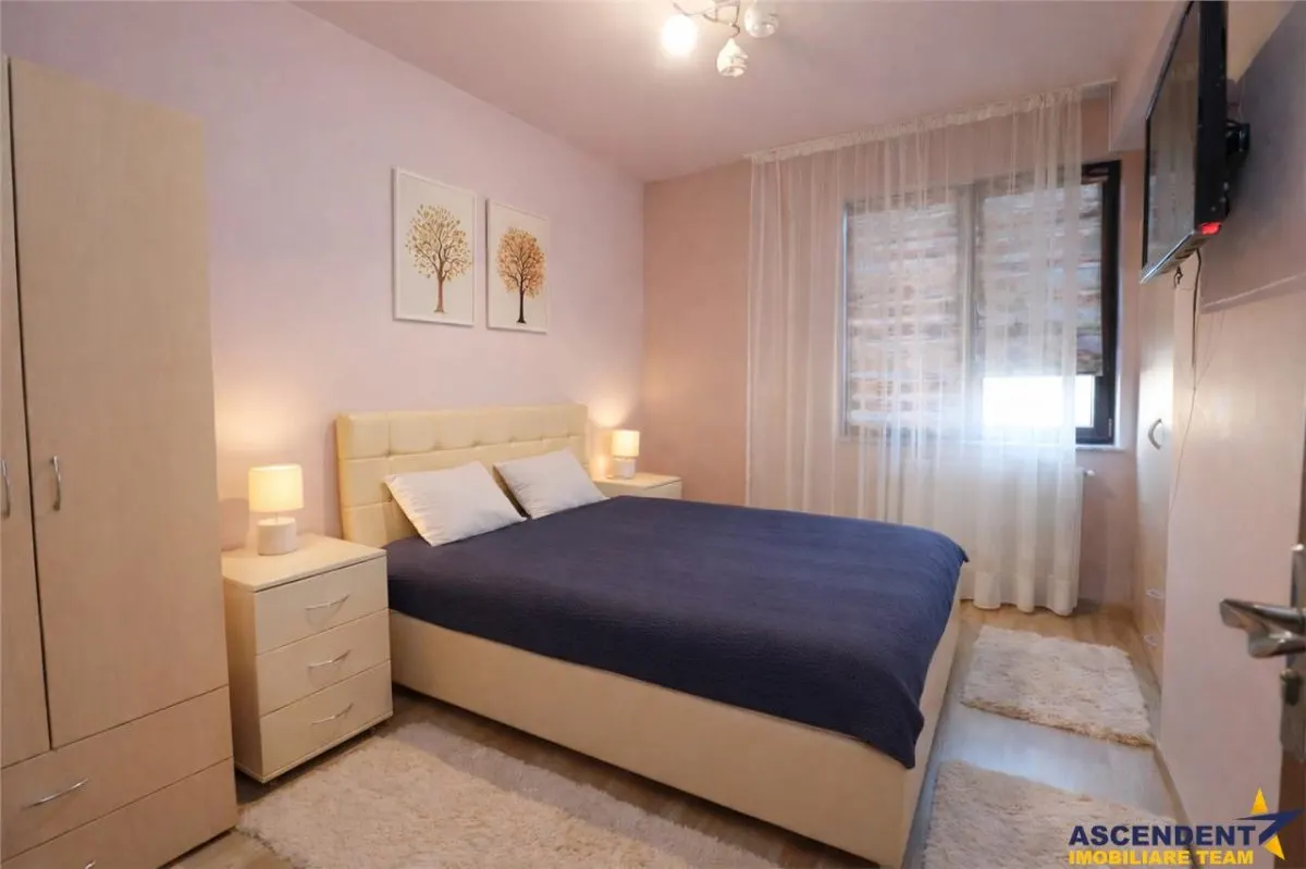 Rezidenta calibrata,echipata,terasa,spatiu auxiliar,Isaran,Tractorul,Brasov - foto 4