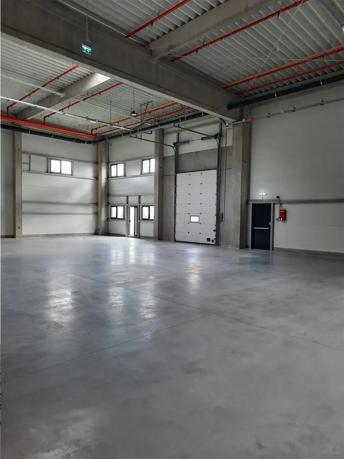 Spatiu Industrial - 900 mp - Productie - Depozitare - foto 2