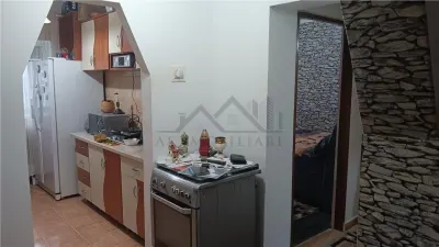 Tomesti  Apartament 2cd 50mp renovat cu pod bloc pe cadre reabilitat termic - foto 7