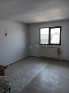 Ocazie doar 145000e Vila P+E 193mp  teren 300mp  Lunca Cetatuii - foto 15